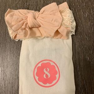 Baby Bling 2019 Advent Box — Day 8 Bow